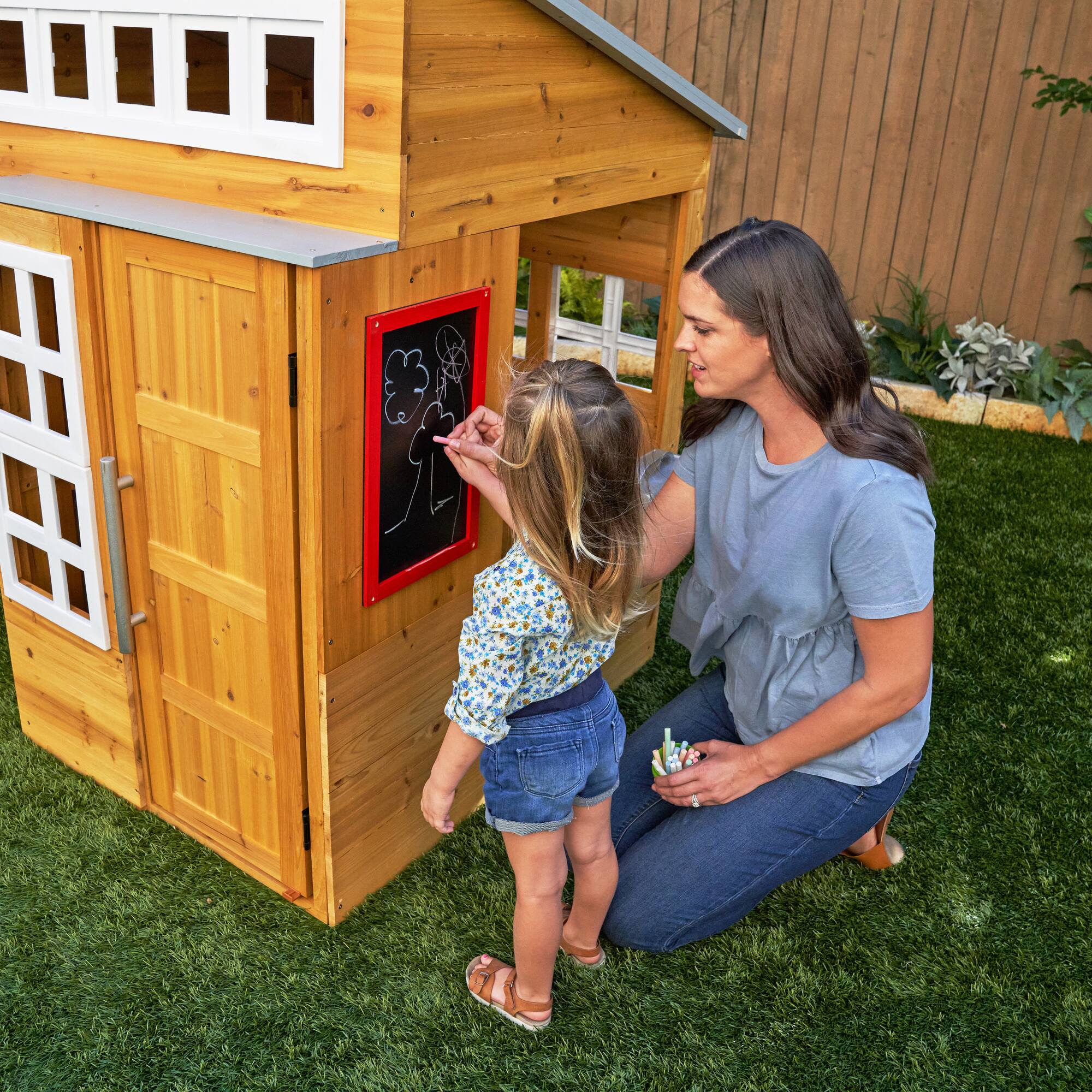 KidKraft Modern Outdoor Wooden Playhouse with Picnic Table, Mailbox & Outdoor Grill